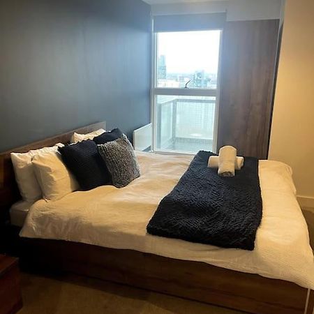 Lovely 2-Bedroom Condo With Balcony Manchester Exterior photo